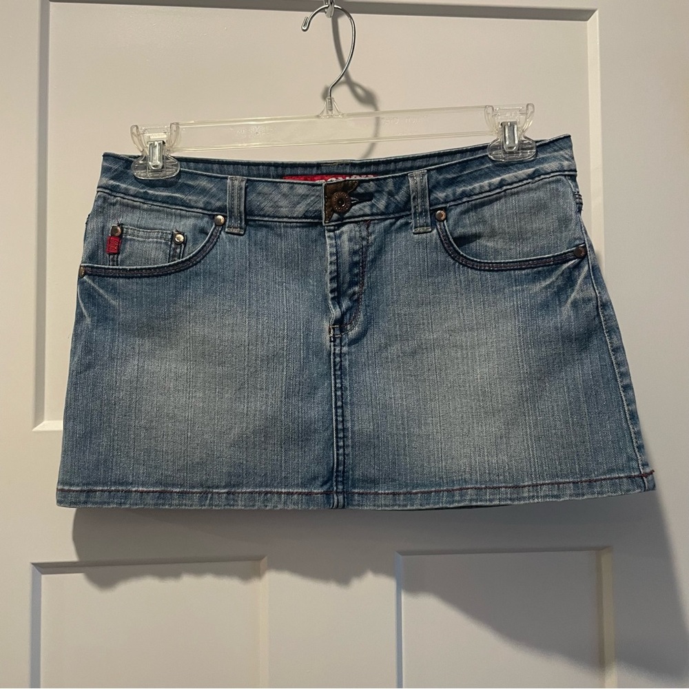 Bongo mini skirt
